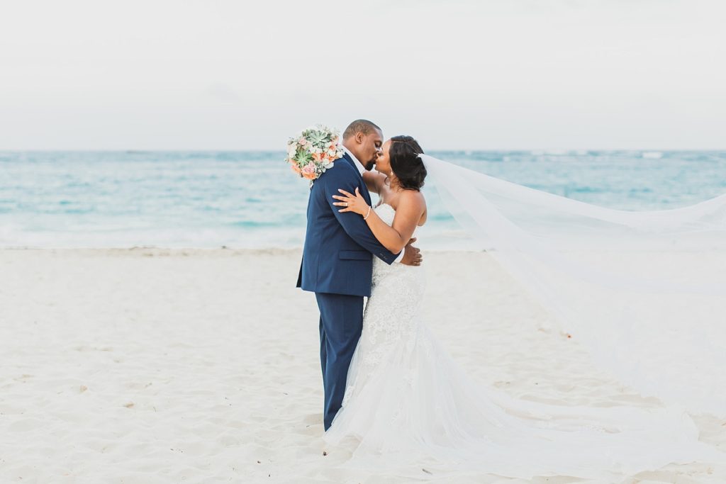 destination wedding photographer M Harris Studios captures beach portraits 
