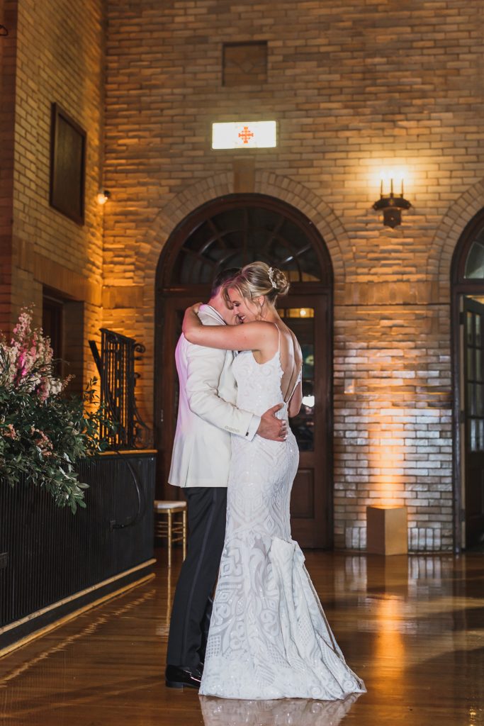 first dance photographed by DC wedding photographer M Harris Studios