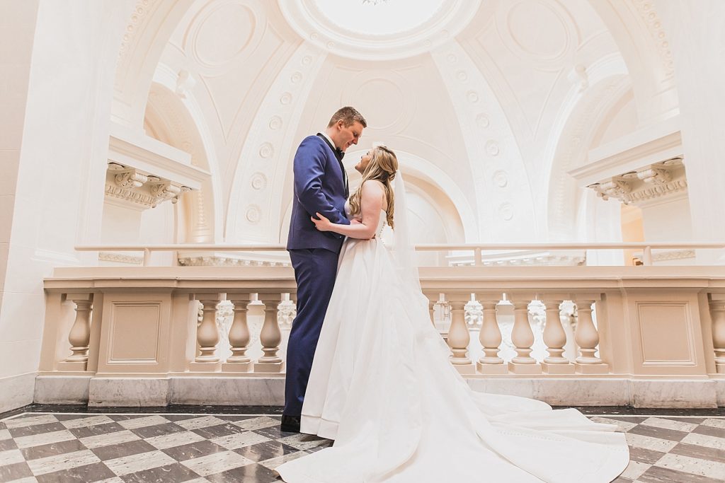 classic wedding portraits in Carnegie Institution for Science with M Harris Studios